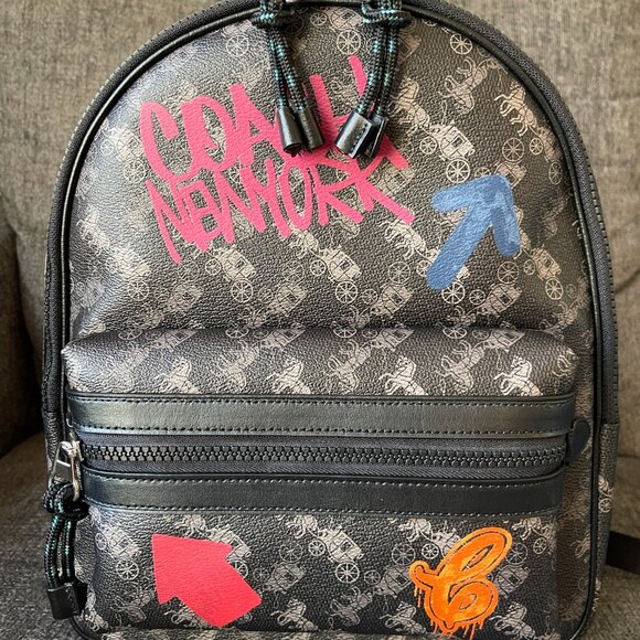 Coach Vale Medium Charlie Backpack Horse and Carriage Print 84225 NWT